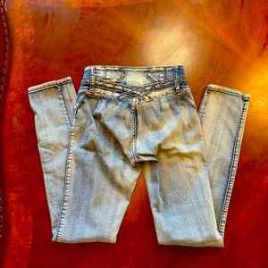 Colombiano Sky Bottoms